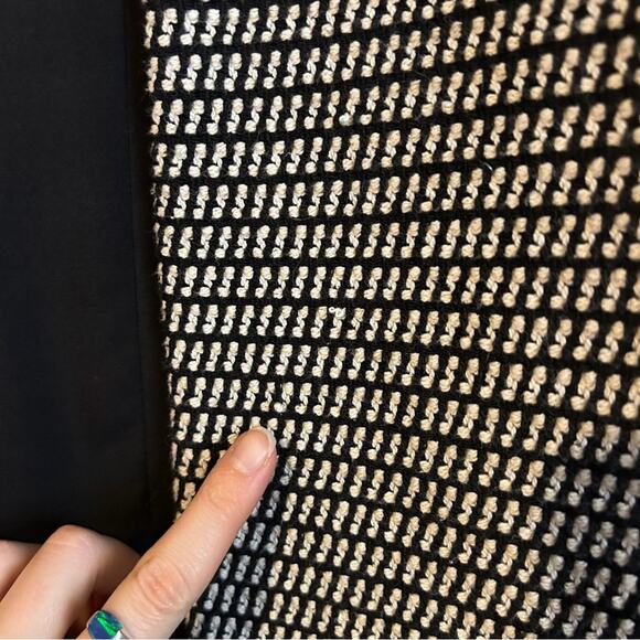 Ann Taylor Black and White Tweed Single Breasted 3/4-Sleeve Jacket Size Medium - Picture 11 of 15